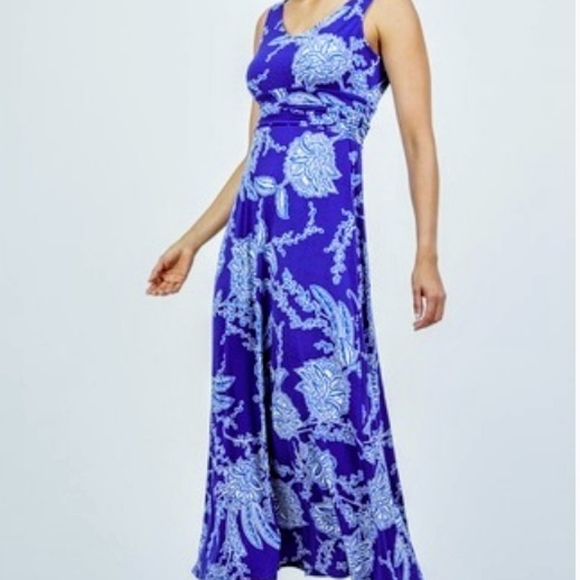 London Times Dresses & Skirts - New London Times Le Tote Maxi Dress